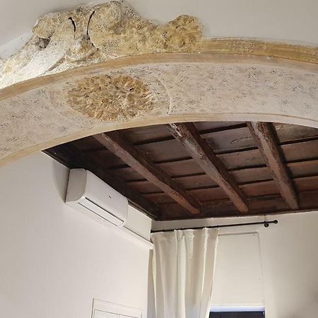 Enchanting Loft In Trastevere Rom Exteriör bild