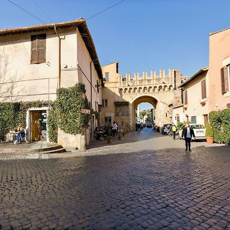 Enchanting Loft In Trastevere Rom Exteriör bild