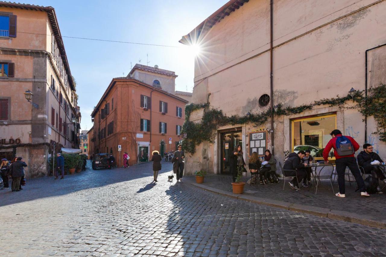 Enchanting Loft In Trastevere Rom Exteriör bild