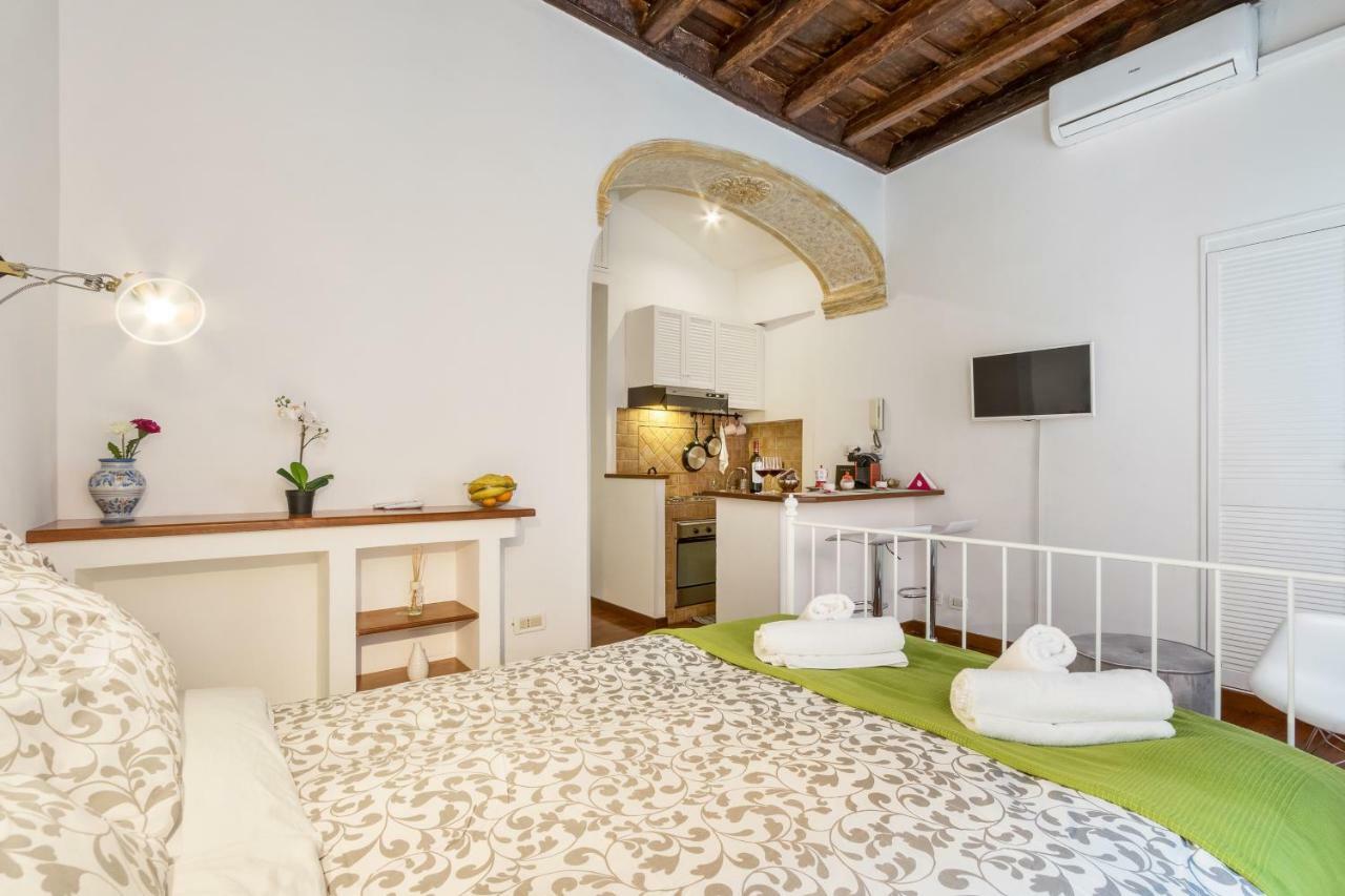 Enchanting Loft In Trastevere Rom Exteriör bild