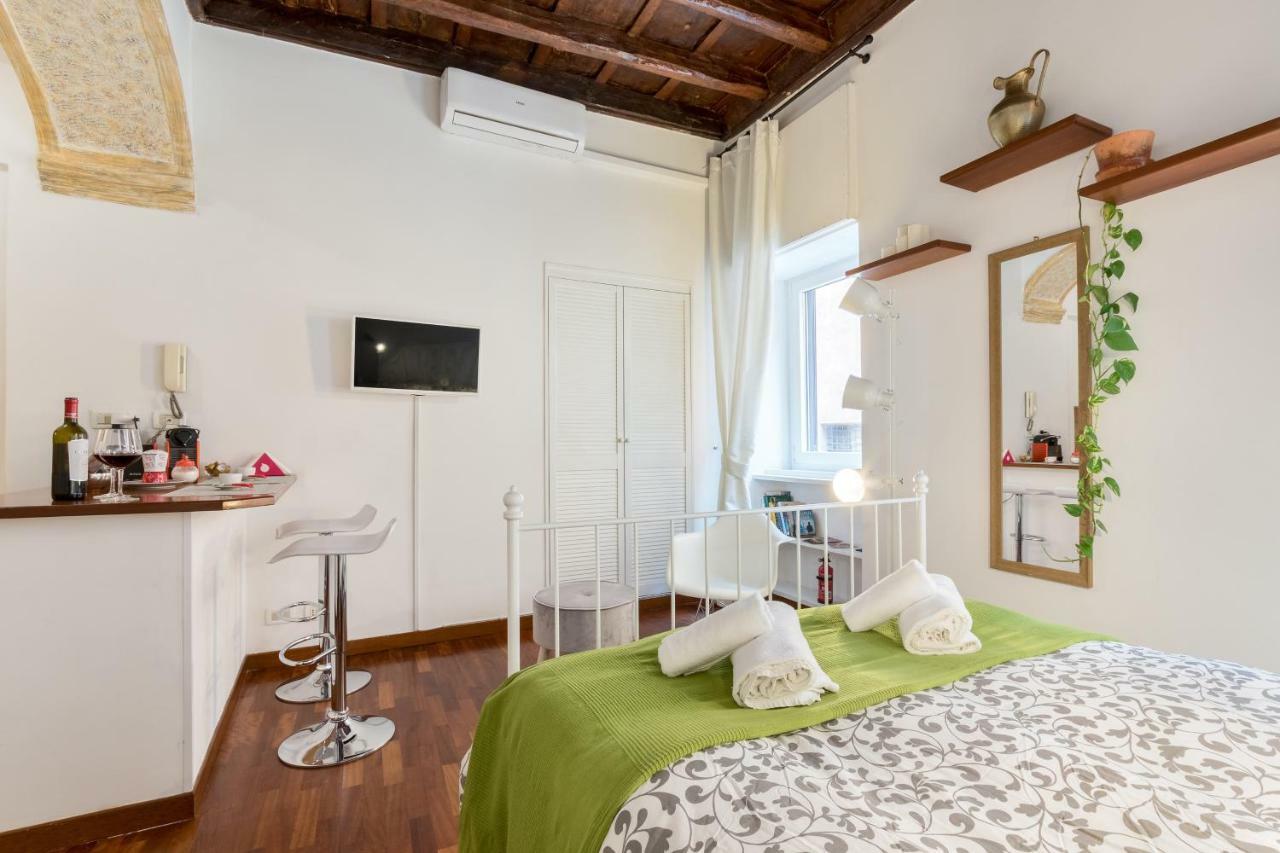 Enchanting Loft In Trastevere Rom Exteriör bild